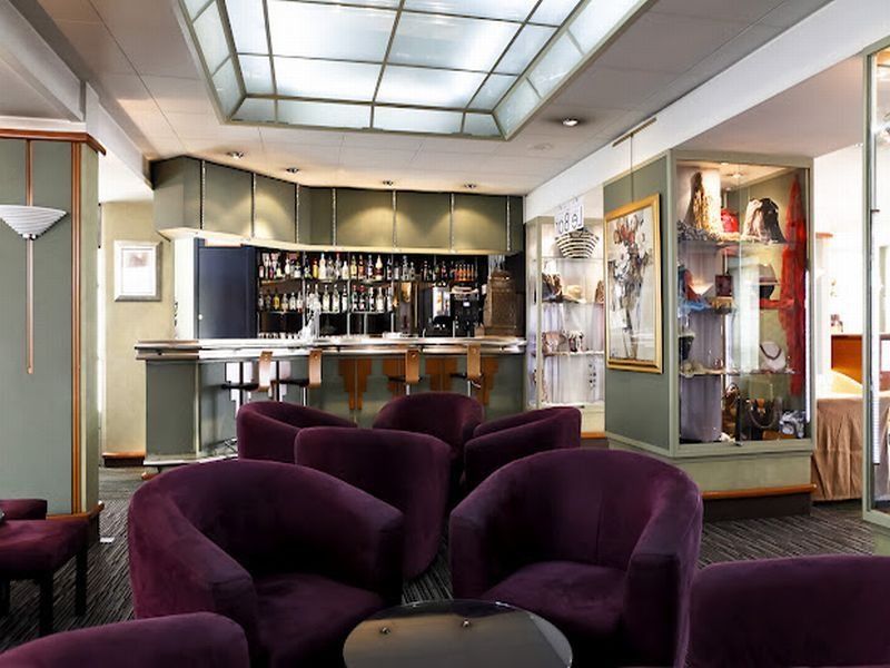 Hotel Chromatics & Restaurant Hill Club Lyon Bagian luar foto